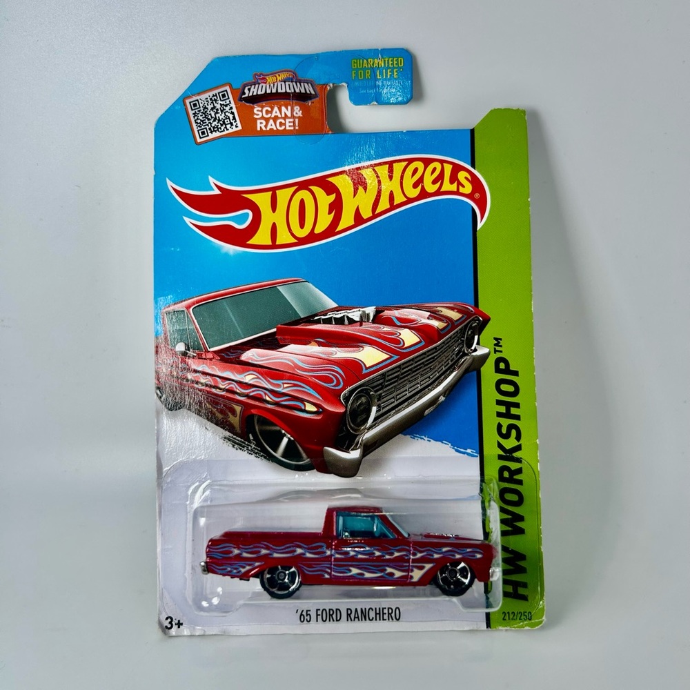 2015 Hot Wheels #212 HW Workshop-Heat Fleet '65 FORD RANCHERO Red Variant wMC5Sp